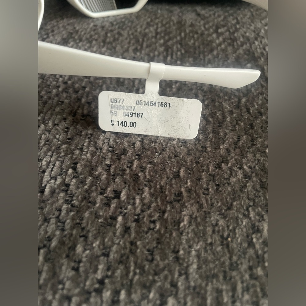 Ray-Ban Wrap
Sunglasses - Picture 8 of 11